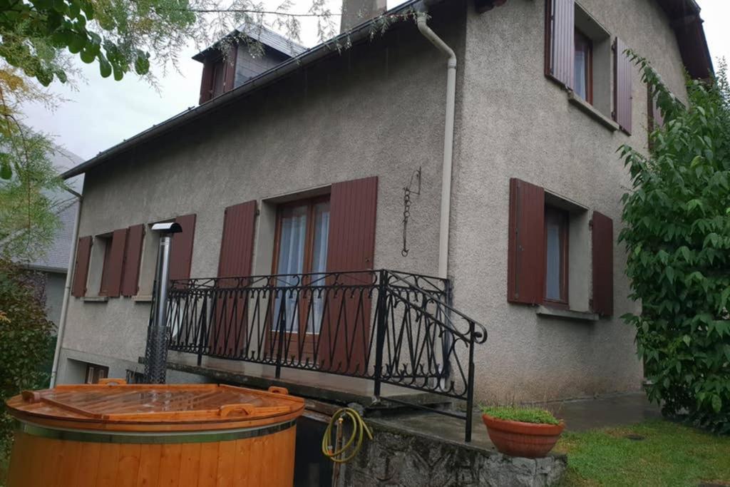 Le Gite Des 3 Vallees Βίλα Luz-Saint-Sauveur Εξωτερικό φωτογραφία